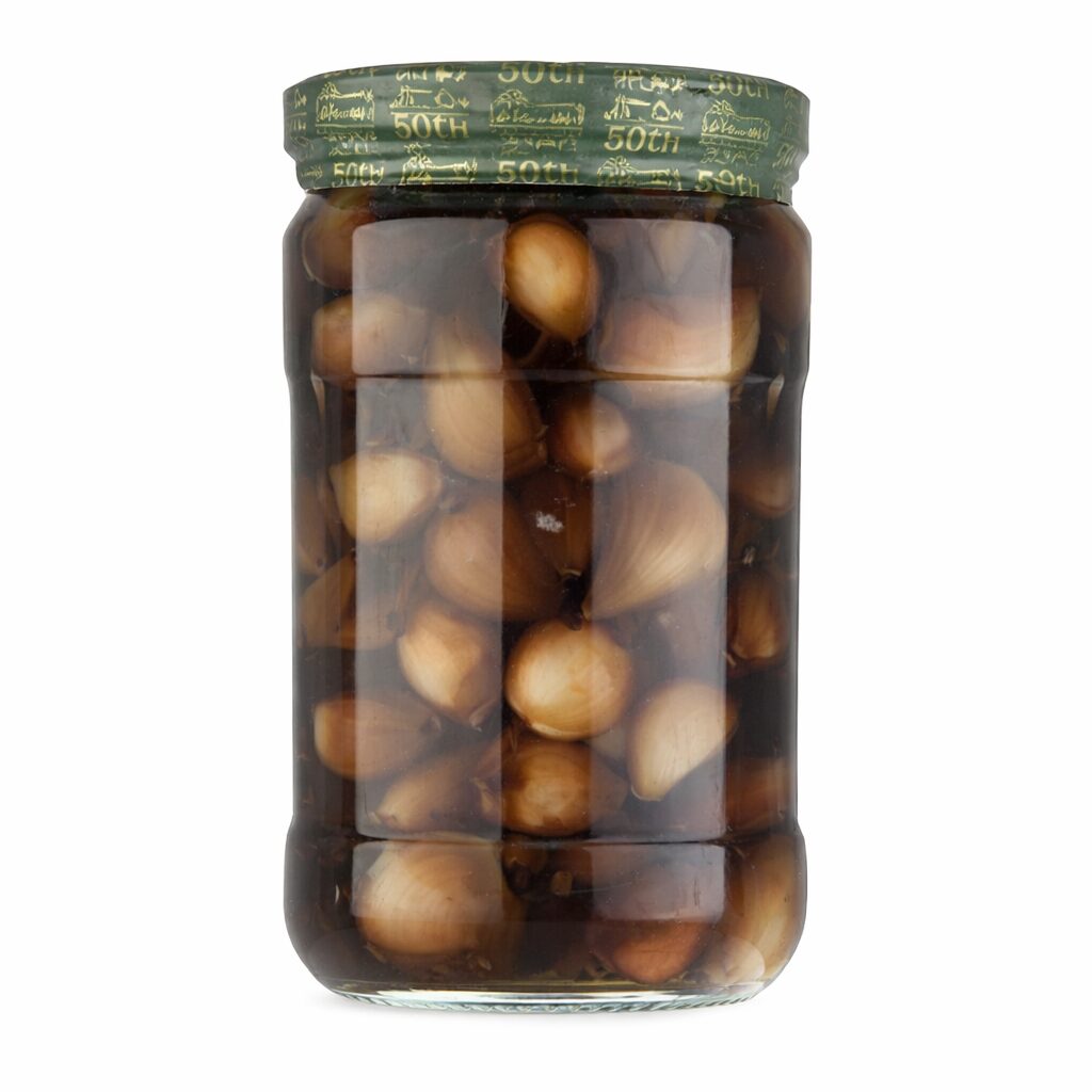 Sour garlic pickles